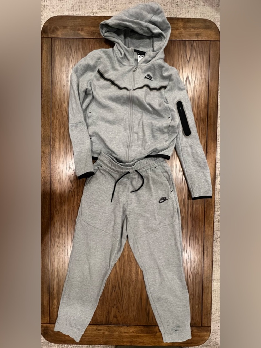Nike Tech Kids Light Gray Hooded Sweatshirt & Joggers Set